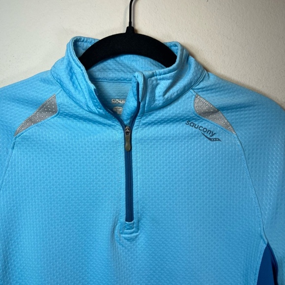 Saucony Athletic 1/4 Zip Pullover Shirt Top Blue Running Reflective Womens Small - Picture 2 of 15